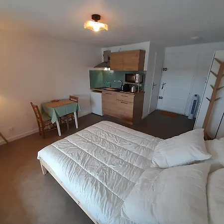 Appartement Moderne Rénové Au Bord Du Pour Deux Personnes à Vieux Boucau - Fr-1-239-991