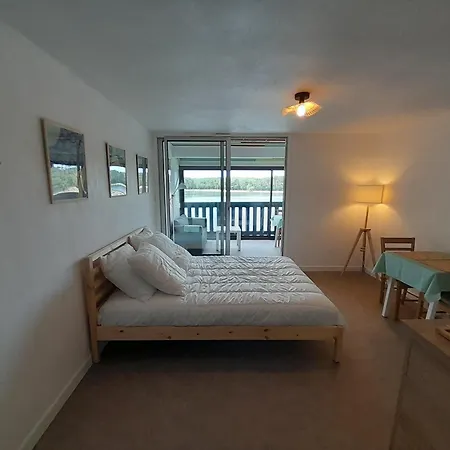 Moderne Rénové Au Bord Du Pour Deux Personnes à Vieux Boucau - Fr-1-239-991 *